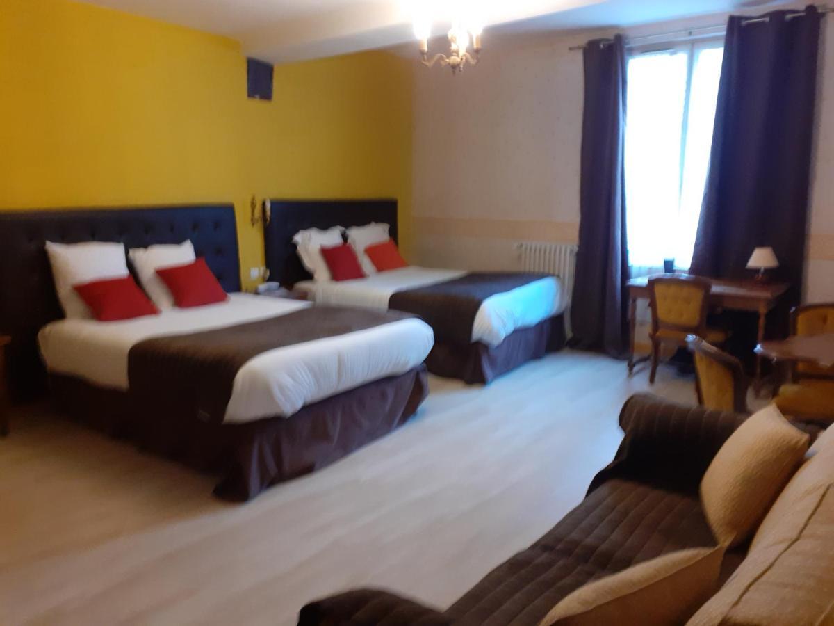 Logis Hotel Restaurant De L'Ecu Montbard Dış mekan fotoğraf